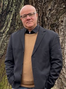 Fernando Amado Aymoré lança livro A Letra X em São Paulo