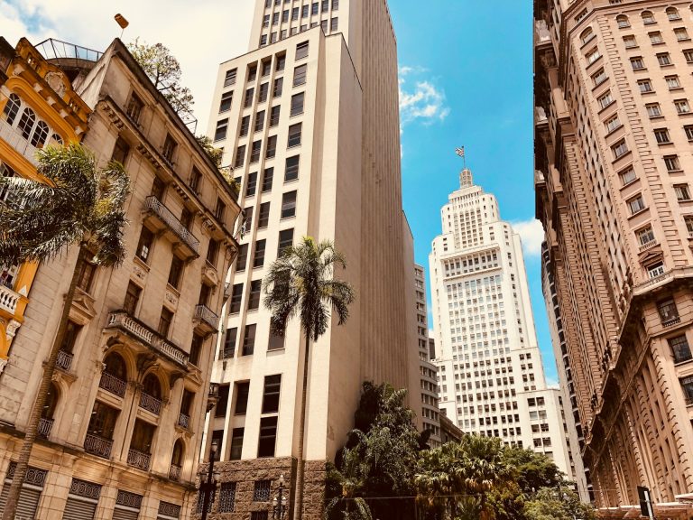 O que fazer sozinho em São Paulo: 50 passeios, eventos e lugares para curtir só